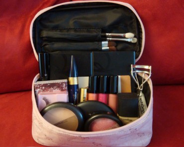 Tips to Pack Your Makeup for Travel