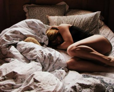 Is Sleeping in Shifts Good for Relationships?