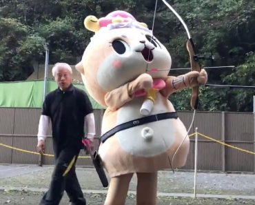 The Rogue Japanese Mascot That is Terrorizing Tourists and Is Taking Over the Internet